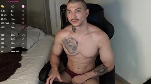 Snapshot of colombianmuscle8 chatting on 02-03-25, 03:31 colombianmuscle8 online show from 02-03-25, 03:31