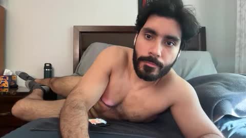 Snapshot of colombianstud94 chatting on 05-29-26, 12:14 colombianstud94 online show from 05-29-26, 12:14