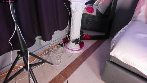 colstorw_ online show from 10-27-25, 10:41