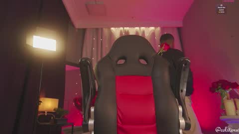 colstorw_ online show from 02-11-26, 09:58