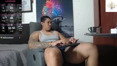 Snapshot of coltonmassif_ chatting on 05-15-26, 10:00 coltonmassif_ online show from 05-15-26, 10:00