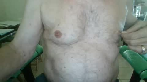 comeonmymouth online show from 10-30-25, 03:57