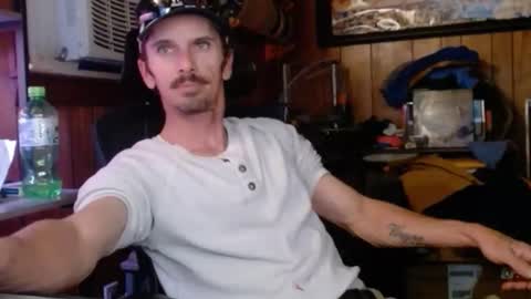 Nelson or ComicKing and sometime Peachy143 online show from 12-15-25, 12:04