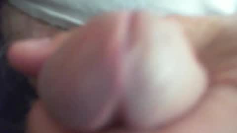 Snapshot of comox1961 chatting on 12-17-24, 09:28 comox online show from 12-17-24, 09:28