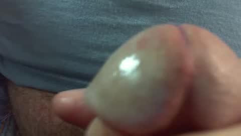 Snapshot of comox1961 chatting on 02-20-25, 05:44 comox online show from 02-20-25, 05:44