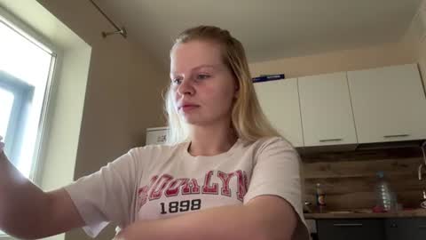 Kate online show from 07-19-26, 07:12