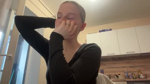 Kate online show from 07-30-26, 01:43