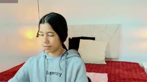 C O N N I E online show from 02-03-26, 07:41