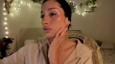 connie    online show from 02-17-25, 11:13