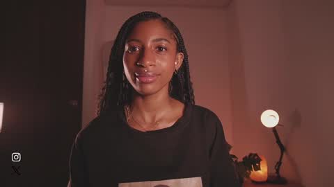   independent model online show from 12-14-24, 12:55