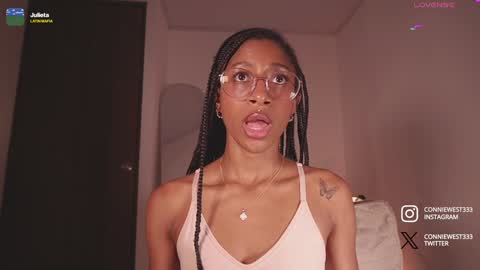   independent model online show from 01-08-25, 09:23