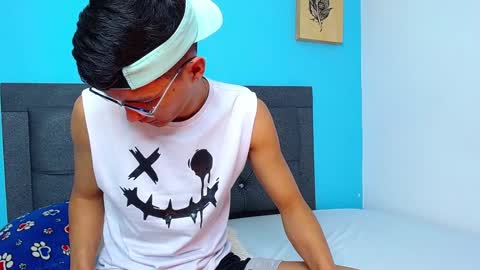 Connor online show from 12-12-24, 12:38