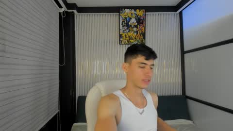 Snapshot of connorflyn chatting on 03-19-26, 06:06 Connor Flyn online show from 03-19-26, 06:06