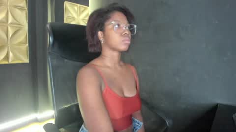 Nilo Solem online show from 06-30-26, 07:04