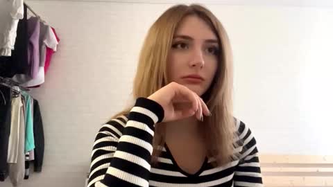 Amelia online show from 03-06-26, 01:18