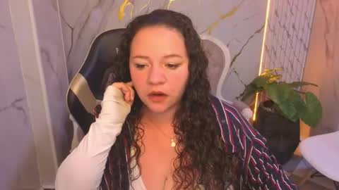 Snapshot of cony_curly_b chatting on 07-09-26, 03:10 Online 2200 - 0600 online show from 07-09-26, 03:10