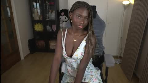 Carola  independent model online show from 04-01-26, 11:55