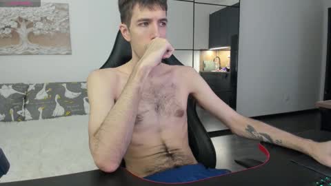 cookies_boys online show from 03-01-26, 10:23