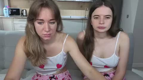 Alice untill 16 th February online show from 07-08-26, 06:07