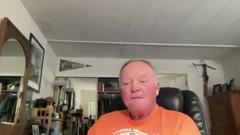 cookoosnest online show from 03-06-26, 01:02