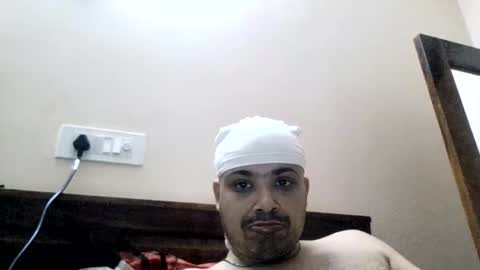 Cool Breeze09 online show from 05-12-26, 07:05