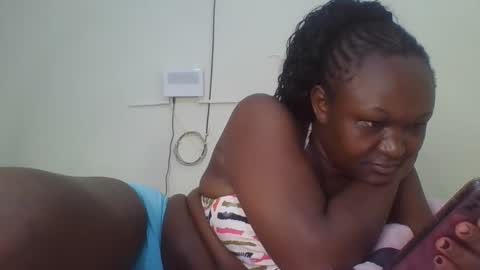 coolgirl001 online show from 10-29-25, 07:04