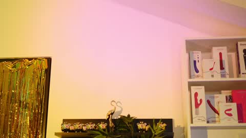 Ginger The Cringer online show from 01-18-25, 10:17