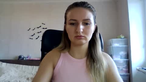 cora_fora online show from 10-09-25, 08:45