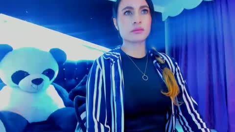 Coral  online show from 02-08-25, 10:18