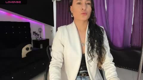 Coral  online show from 04-14-26, 12:22