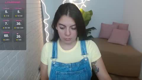 Carolina  online show from 10-13-25, 03:28