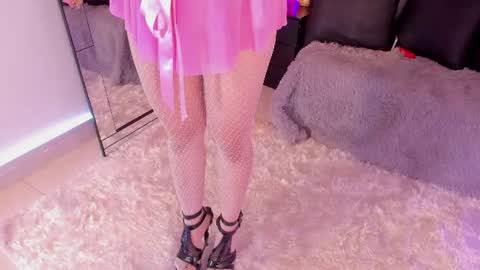 Coral Smith online show from 07-23-26, 07:56