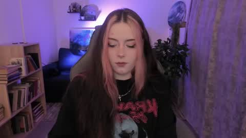 little girl who is always right or just Cora online show from 07-04-26, 02:07