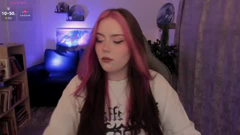 little girl who is always right or just Cora online show from 07-08-26, 05:23