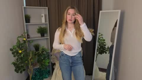  Melany   online show from 05-11-26, 03:01
