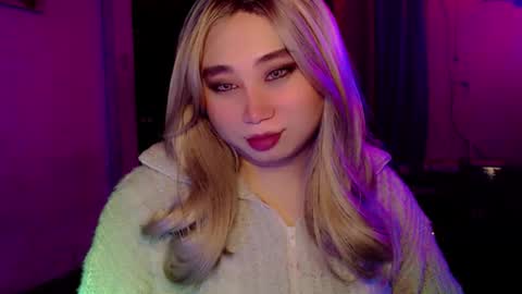 corefinder_xx online show from 01-06-26, 04:00