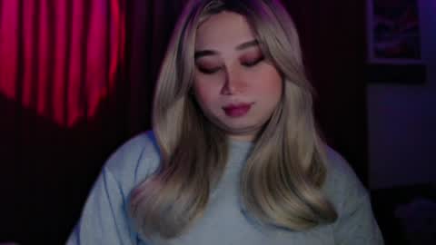 corefinder_xx online show from 04-01-26, 04:57