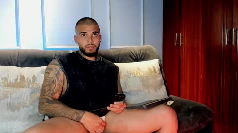 DaveMonsalve online show from 10-29-25, 02:58