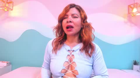 corina_taylor12 online show from 06-23-26, 12:36