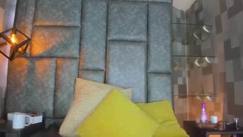 Cori  online show from 10-04-25, 11:30