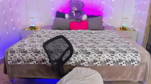 Corin Soto online show from 04-09-26, 06:13