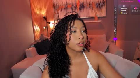 Snapshot of corinnah chatting on 10-20-25, 12:16 Cori online show from 10-20-25, 12:16
