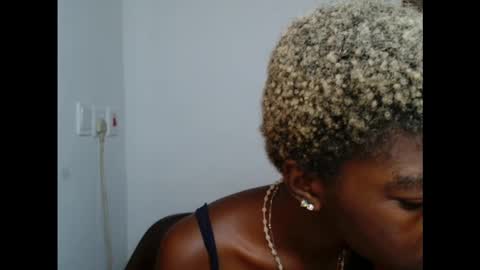 cornxcuntx online show from 10-22-25, 09:20