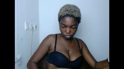 cornxcuntx online show from 11-02-25, 07:49