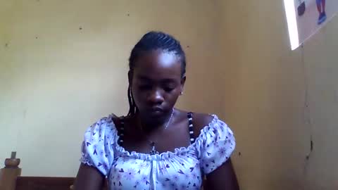 Snapshot of cosabella_cosie chatting on 05-05-26, 06:54 Cosabella online show from 05-05-26, 06:54
