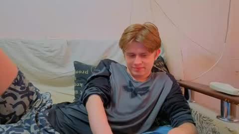 Andrew online show from 07-10-26, 02:52