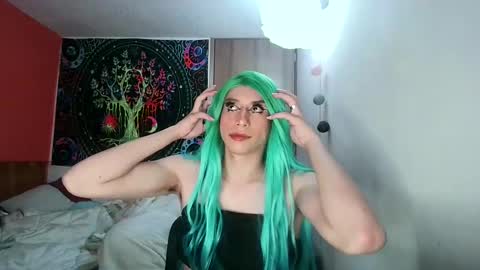 Snapshot of cosmic_crystal chatting on 02-13-25, 01:40 cosmic_crystal online show from 02-13-25, 01:40