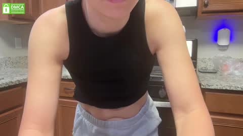 BrittanyRose online show from 09-28-25, 01:05