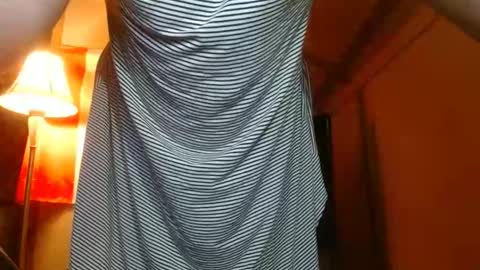 cosmicjones88 online show from 01-01-25, 06:37