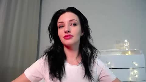 Snapshot of cosmo_bb chatting on 01-12-26, 03:12 Ana online show from 01-12-26, 03:12